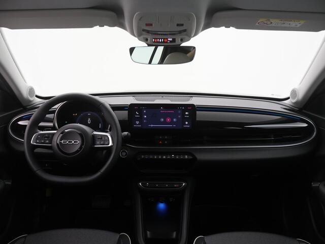 Fiat 600 1.2 Hybrid Urban CAMERA|STOELVERW|BLIS|LED|CARPLAY|17INCH|CLIMA|PDC