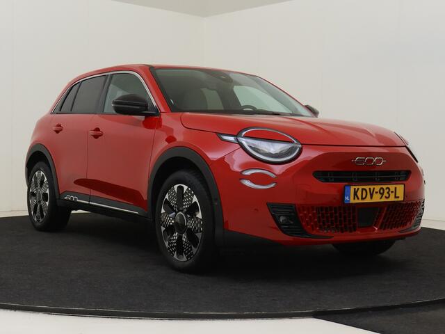 Fiat 600 1.2 Hybrid La Prima