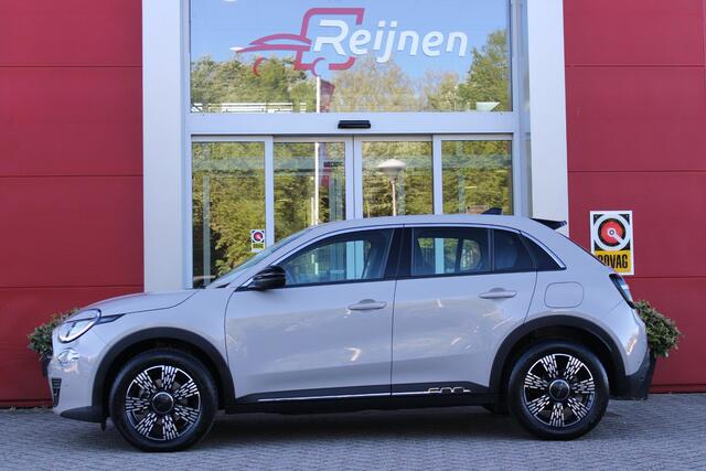Fiat 600 1.2 Hybrid 110PK AUTOMAAT URBAN | STOEL/VOORRUIT VERWARMING | KEYLESS ENTRY/START | 17" LICHTEMATELN VELGEN | DRAADLOZE TELEFOONLADER | DRAADLOZE APPLE CARPLAY/ANDROID AUTO | NAVIGATIE | DAB+ RADIO | PARKEERSENSOREN VOOR + ACHTER | ACHTERUITRIJ CAMERA | C