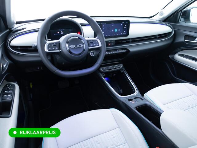 Fiat 600 1.2 Hybrid La Prima | Leer | Stoelverw. | Camera | Adap. Cruise | Sfeerverlichting | Elec. verst. best. stoel met massage en lendesteun | Apple Carplay/Android auto, Navigatie, Led, PDC V+ A, Keyless entry & start