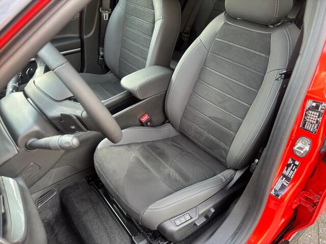 Fiat 600 Sport 1.2 Hybrid 145pk | ALCANTARA | ELEKTR. STOEL | APPLE CARPLAY / ANDROID AUTO | CAMERA | NAVI |