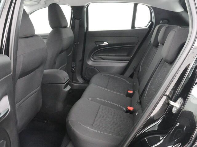 Fiat 600 1.2 Hybrid Urban | Stoelverwarming | 360 camera | | Stoelverwarming | 360 camera | Cruise control | Navigatie | Carplay | DAB | Climate control | Full LED | Park assist | Sfeerverlichting