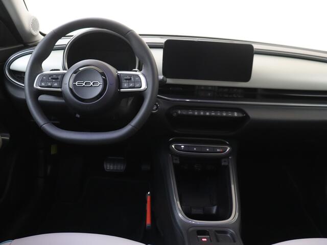 Fiat 600 1.2 Hybrid La Prima YP