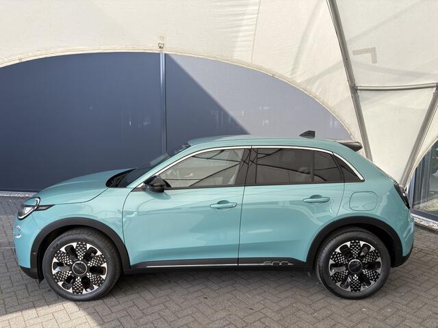 Fiat 600 1.2 Hybrid La Prima Achteruitrijcamera - Apple carplay - Airco - parkeersensoren - Navigatie - Dodehoek detector - Draadloze telefoonoplader - Stoelverwarming - Voorstoelen met massagefunctie - Bluetooth - Cruise control - Keyless start and entry - Led ve