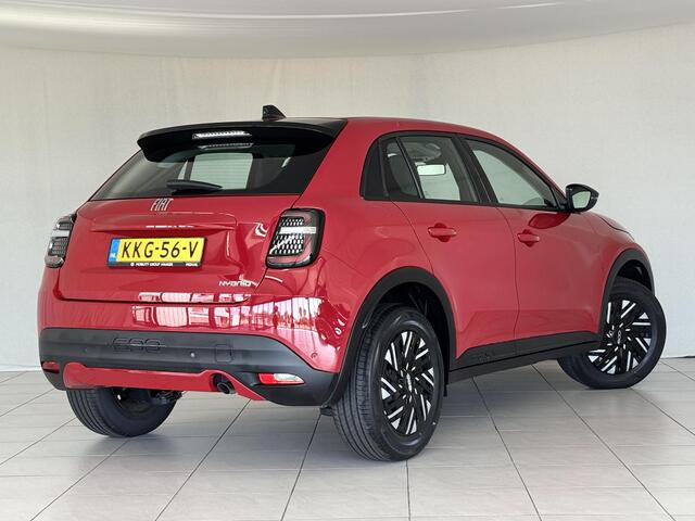 Fiat 600 1.2 Hybrid Urban | Apple-Android | Parkeersensor achter | Cruise control