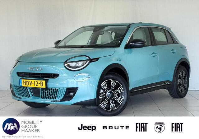 Fiat 600 600e RED 54 kWh | Apple-Android | Climate control | Cruise control