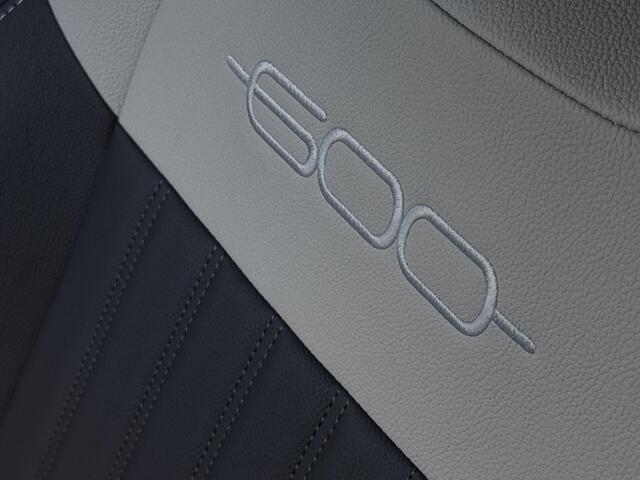 Fiat 600 600e La Prima 54 kWh | Leder | Apple-Android | Massage Stoelen