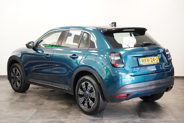 Fiat 600 1.2 Hybrid Urban Stoelverw Navi Carplay PDC 24 Maanden garantie* (Vraag naar de voorwaarden)