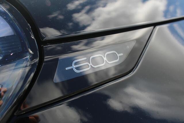 Fiat 600 1.2 Hybrid Urban | Incl. 12 Maanden garantie | Stoelverwarming | Cruise | Airco | Apple Carplay/ Android Auto | Parkeersensoren | Parkeer Camera | Navigatie | Bluetooth |