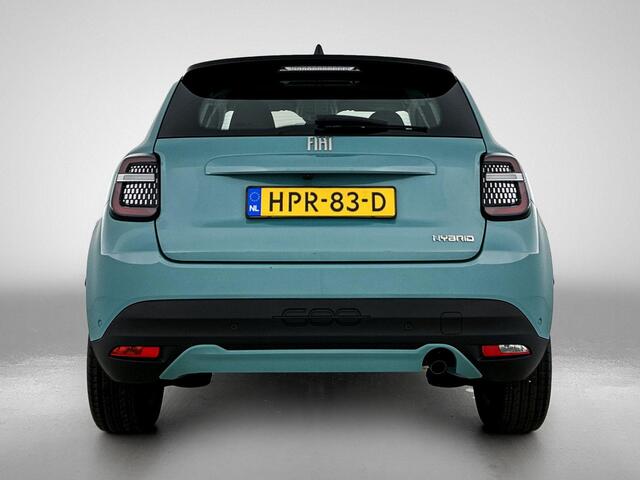 Fiat 600 1.2 Hybrid Urban Camera | Navigatie | Climate control | 17" Lichtmetalen velgen