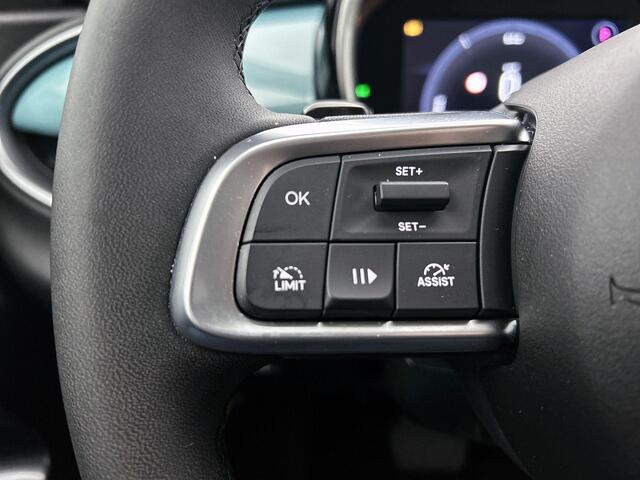 Fiat 600 1.2 Hybrid Urban Camera | Navigatie | Climate control | 17" Lichtmetalen velgen