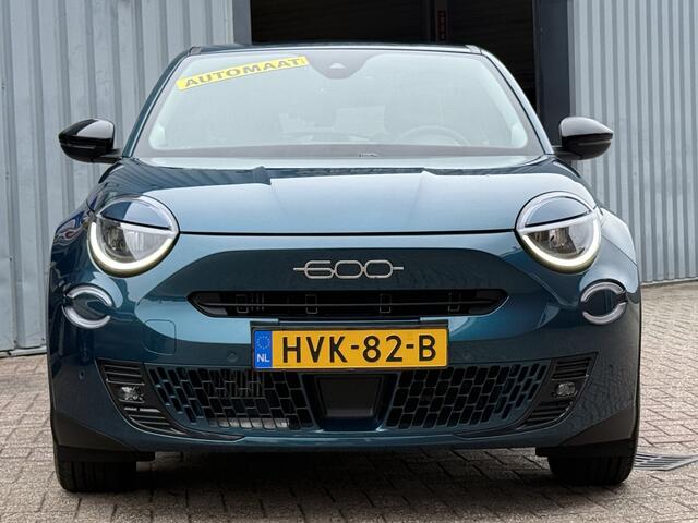 Fiat 600 1.2 Hybrid Pop | AUTOMAAT | NAVI | CAMERA | CRUISE | VOL LED |
