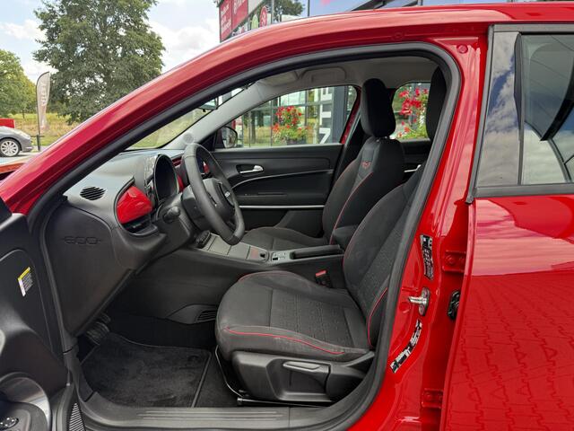 Fiat 600 600e RED 54 kWh *Cruise Control & LED*