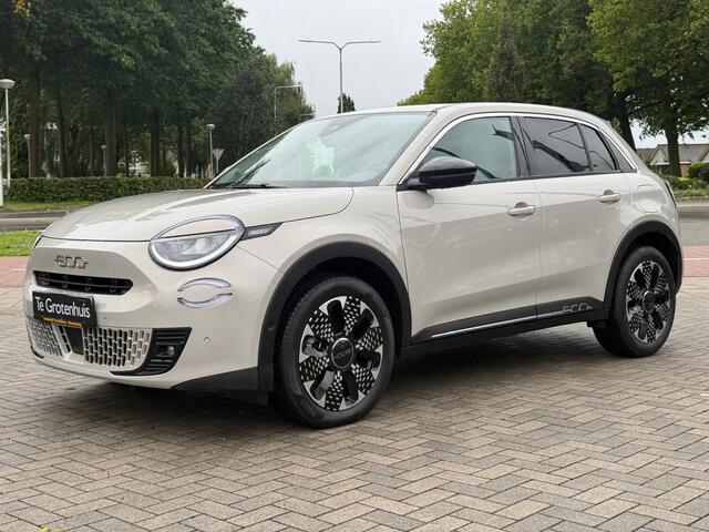 Fiat 600 1.2 Hybrid La Prima Automaat | Winterpack |