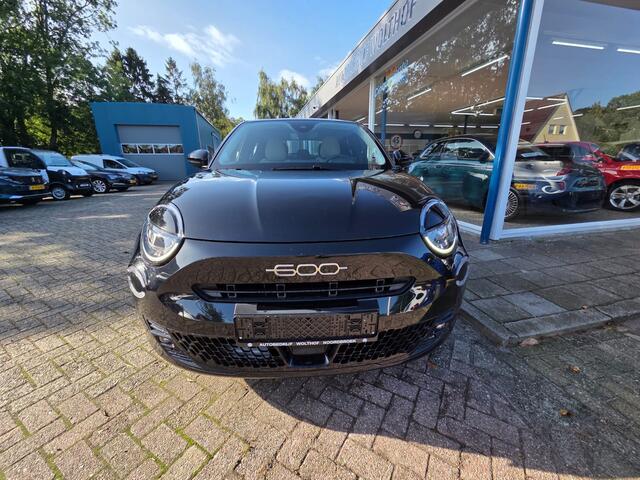 Fiat 600 1.2 Hybrid Urban