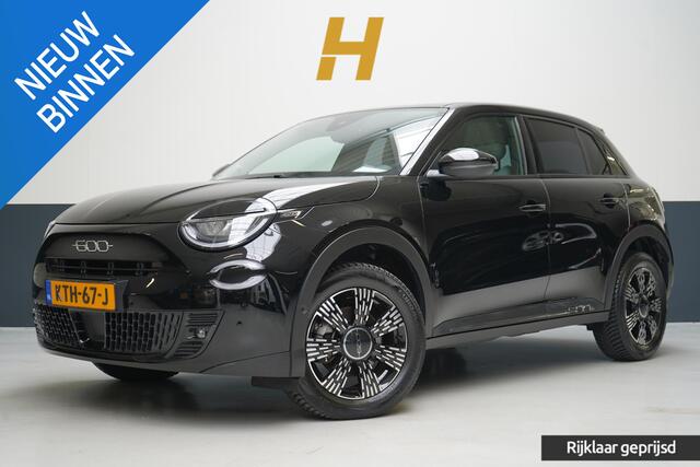 Fiat 600 1.2 Hybrid Urban | Achteruitrijcamera | Carplay | Climate control | Cruise control | Parkeersensoren