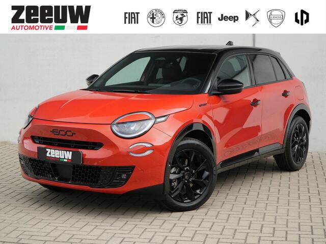 Fiat 600 1.2 Hybrid 145 PK La Prima | Camera | Carplay | Alcantara