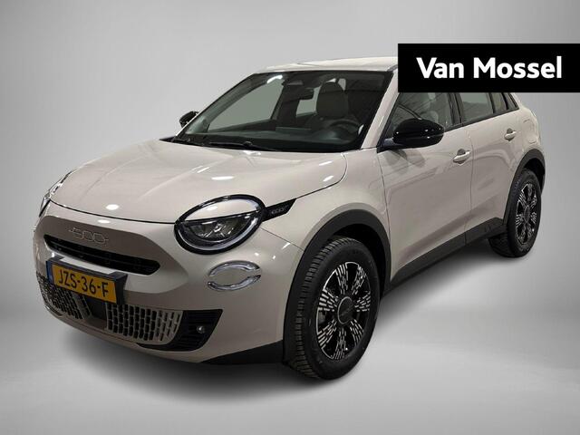 Fiat 600 1.2 Hybrid Icon 145pk Apple carplay / Android Auto | Parkeersensoren | Climate Conttrol | Cruise Control | 2 + 6 jaar Speciale garantie! |