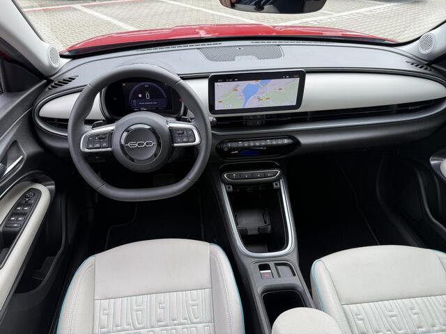 Fiat 600 1.2 Hybrid La Prima *ACC & Massage*