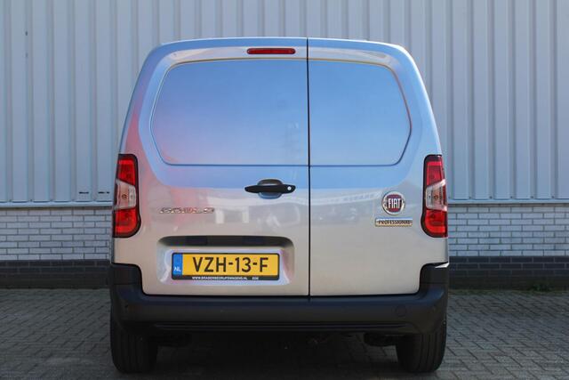 Fiat DOBLO 1.5D 100pk L1 650kg | Airco | Cruise | PDC | Android auto-Apple car play | Schuifdeur rechts |