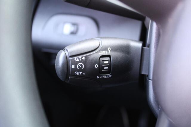 Fiat DOBLO 1.5D 100pk L1 650kg | Airco | Cruise | PDC | Android auto-Apple car play | Schuifdeur rechts |