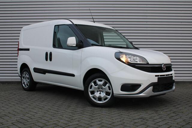 Fiat DOBLO Cargo 1.6 MJ L1H1 S Trekking | Airco | Cruise | DAB | Bluetooth | Camera | 3 zits |