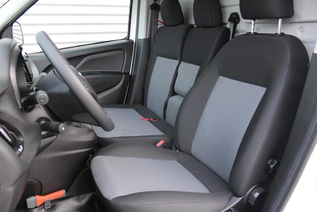 Fiat DOBLO Cargo 1.6 MJ L1H1 S Trekking | Airco | Cruise | DAB | Bluetooth | Camera | 3 zits |