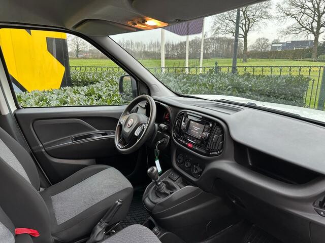 Fiat DOBLO Cargo 1.6 MJ 77 kW L2H1 Maxi Navi / Bluetooth / Cruise