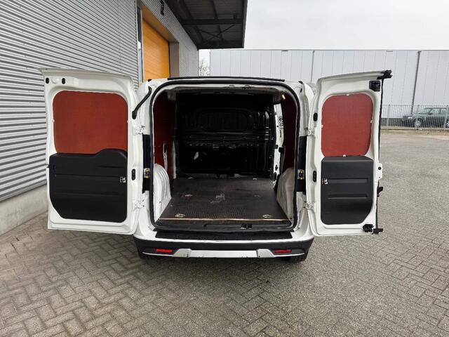 Fiat DOBLO Cargo 1.6 MJ L2H1 S Trekking