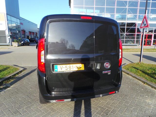 Fiat DOBLO Cargo 1.3 MJ L1H1 SX Airco,Cruise,Navigatie,Pdc,Schuifdeur
