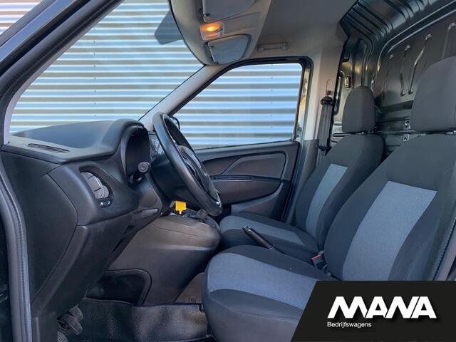 Fiat DOBLO Cargo 1.3 MJ L1H1 Actual Airco Trekhaak Bluetooth 12V Betonplex USB Zwart AUX ASR