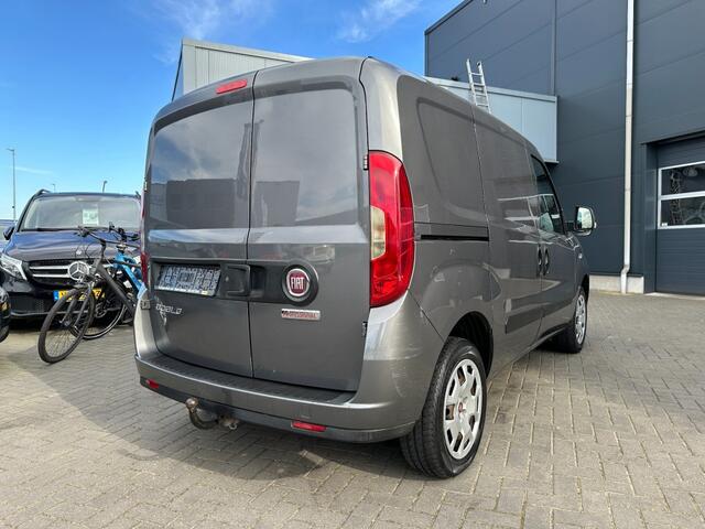 Fiat DOBLO Doblo Cargo 1.4i Navigatie Trekhaak schuifdeur