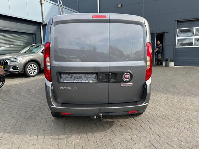 Fiat DOBLO Doblo Cargo 1.4i Navigatie Trekhaak schuifdeur
