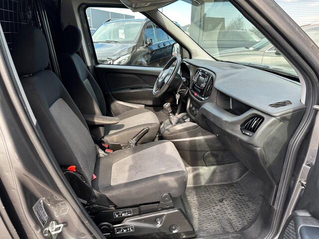Fiat DOBLO Doblo Cargo 1.4i Navigatie Trekhaak schuifdeur