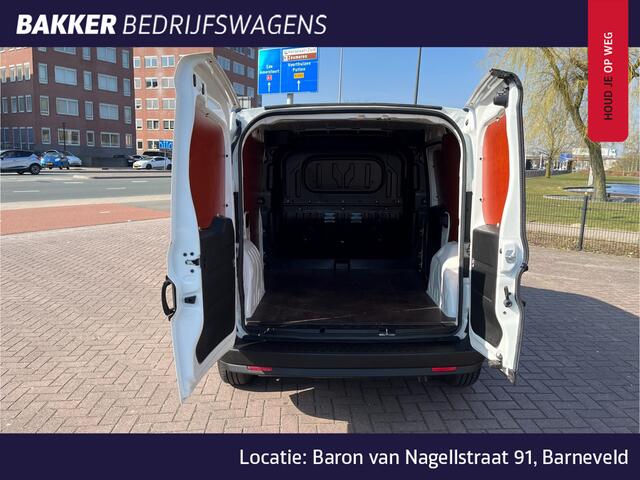 Fiat DOBLO Cargo 1.6 MJ 105 pk L1H1 betimmering