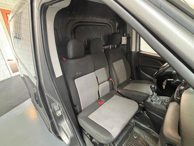 Fiat DOBLO Cargo 1.3 MJ L1H1 Actual / 3-ZITS / AIRCO / EURO6 / TREKH. / PDC /