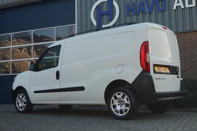 Fiat DOBLO Cargo 1.4 L2 Maxi, AIRCO, 3-ZITS, BTW-VRIJ / MARGE
