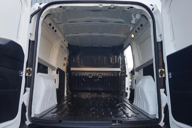 Fiat DOBLO Cargo 1.4 L2 Maxi, AIRCO, 3-ZITS, BTW-VRIJ / MARGE