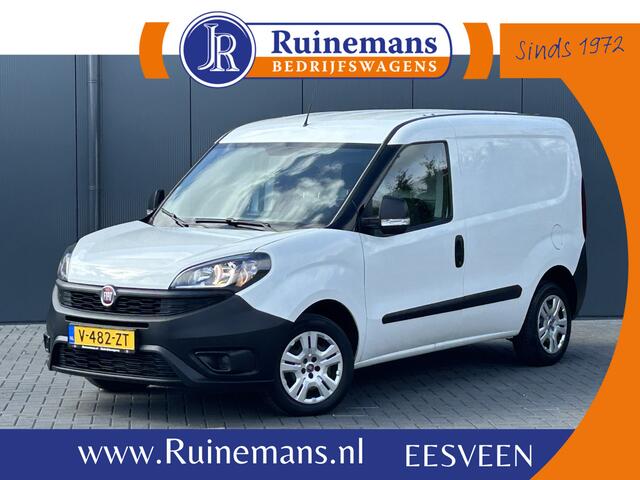 Fiat DOBLO Cargo 1.6 MJ 105 PK / L1H1 / 1e EIGENAAR / 3 ZITS / TREKHAAK / INRICHTING / AIRCO / CRUISE / NAVI / CAMERA