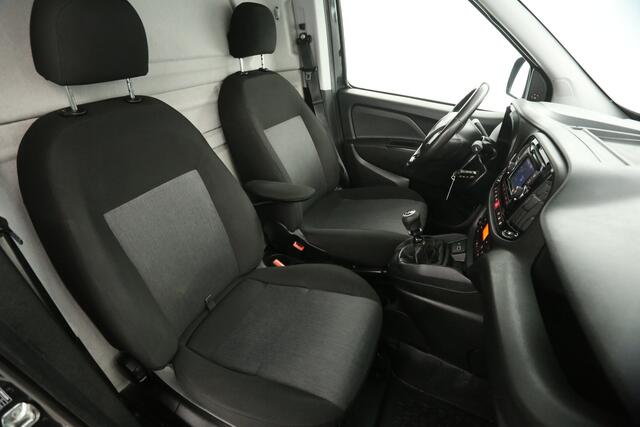 Fiat DOBLO 1.6 MJ L2H1 Maxi Airco Camera Cruise Navigatie PDC 16"LMV Schuifdeur Trekhaak