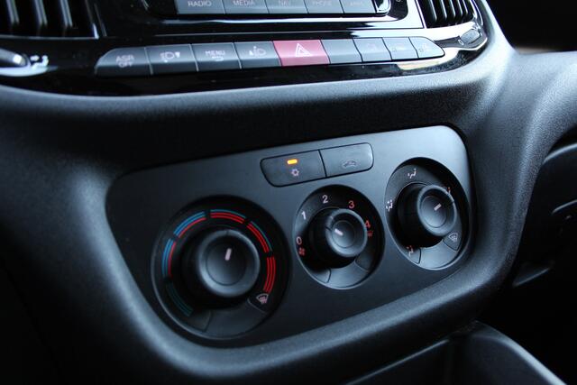 Fiat DOBLO Cargo 1.6 MJ L1H1 SX | Airco | Parkeerhulp