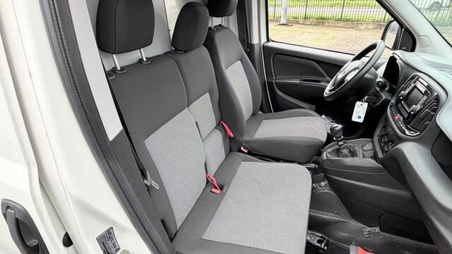 Fiat DOBLO KOELWAGEN 1.6 MJ 77KW 105PK L2 MAXI EURO 6 AIRCO/ CRUISE CONTROL/ 3 ZITS BIJRIJDERSBANK/ 100% DEALERONDERHOUDEN