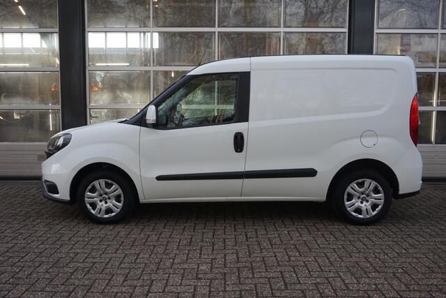 Fiat DOBLO Cargo 1.6 MJ L1H1 SX Trekhaak! Nieuwe Apk!