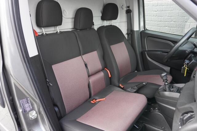 Fiat DOBLO Cargo 1.6 MJ 105PK EURO 6 - Airco - Cruise - PDC - ¤ 8.950,- Excl.