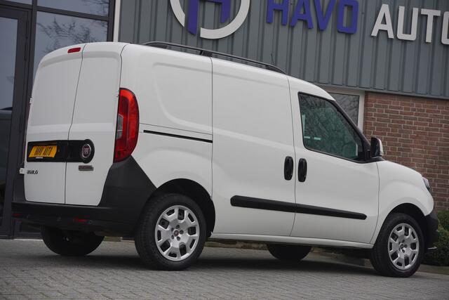 Fiat DOBLO Cargo 1.4 Benzine, AIRCO, 3-ZITS, BTW-VRIJ / MARGE