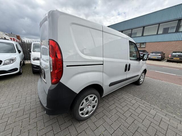 Fiat DOBLO Cargo 1.4 T-Jet L1H1 SX 120Pk Benzine Volledig dealer onderhouden