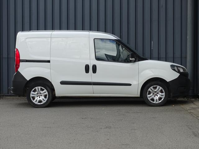 Fiat DOBLO Cargo 1.3 MJ L1H1 Actual | Euro6 | Airco | Bluetooth | R-zijschuifdeur