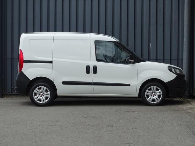 Fiat DOBLO Cargo 1.3 MJ L1H1 Actual | Euro6 | Airco | Bluetooth | R-zijschuifdeur