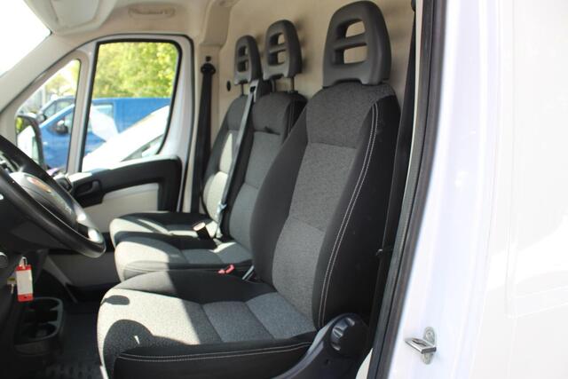 Fiat DUCATO 30 2.3 MULTI JET L2H2 (EX.BTW) CLIMA. NAVIGATIE.CRUISE 1e EIG 3 zit. Laadvloer. dubbele deuren . Ook lease !!
