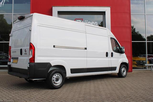 Fiat DUCATO 33 2.2 MultiJet 140PK L3H2 | ACHTERUITRIJ CAMERA | APPLE CARPLAY/ANDROID AUTO | CRUISE CONTROL | 3-ZITS | CLIMATE CONTROL | NIEUWE BUS! | DODEHOEK DETECTIE | NIEUW MODEL JAAR! |